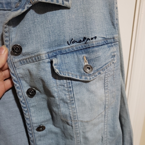 Jackpot Light-Wash Jean Jacket Size 4 - Picture 2 of 5
